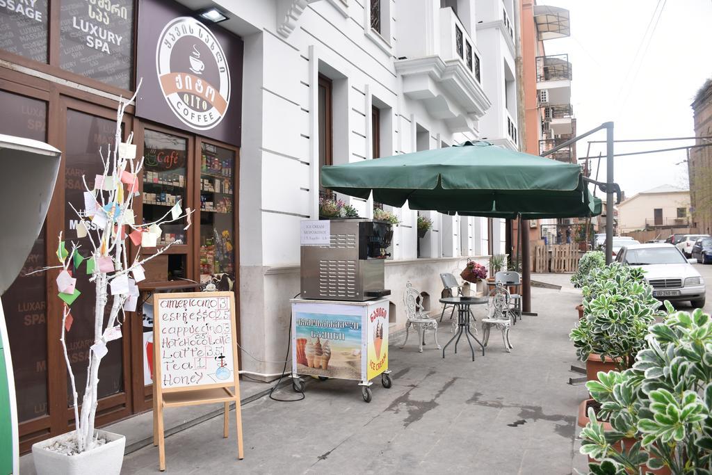 Velvet Hotel Tiflis Exterior foto