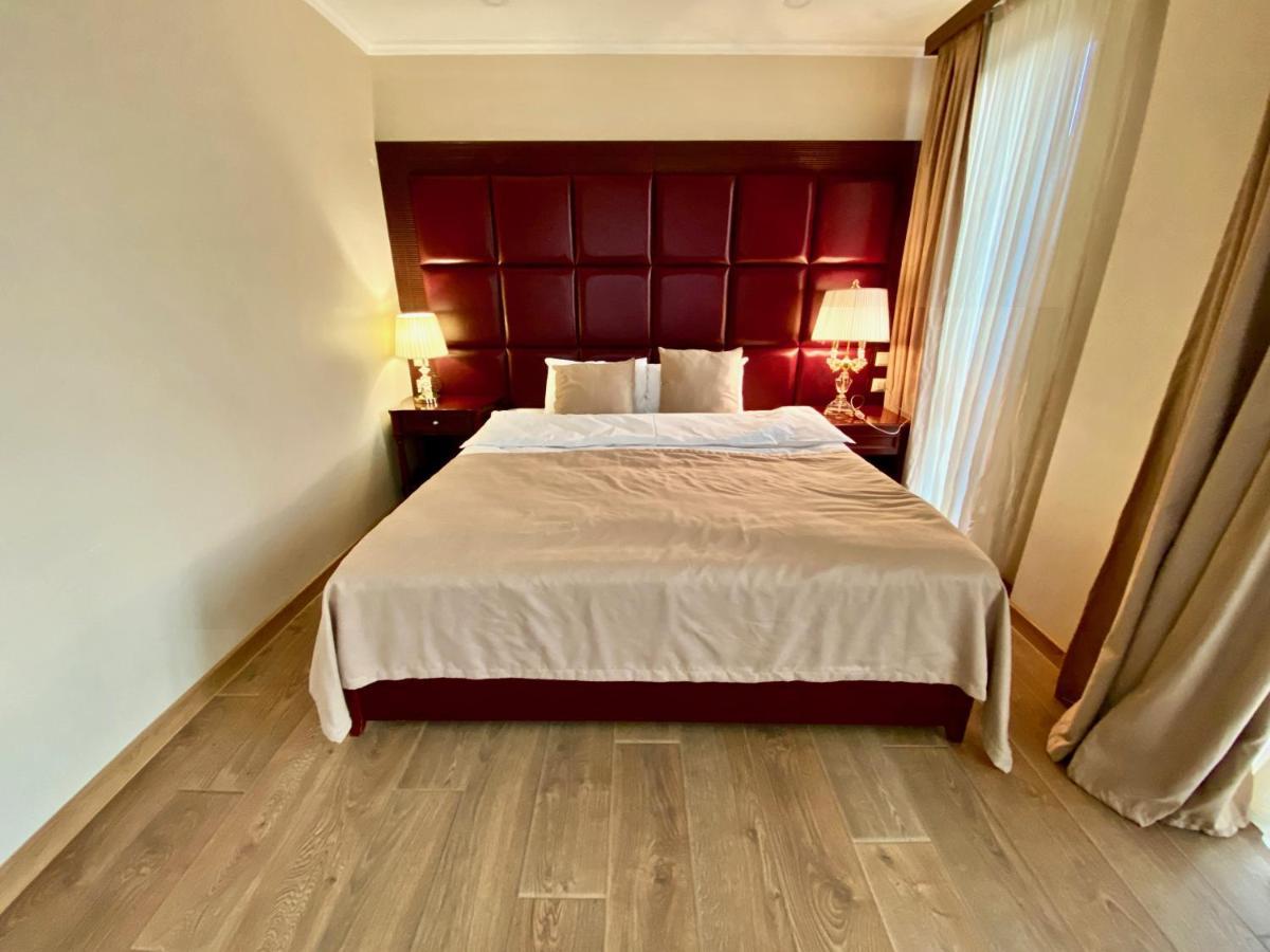 Velvet Hotel Tiflis Exterior foto